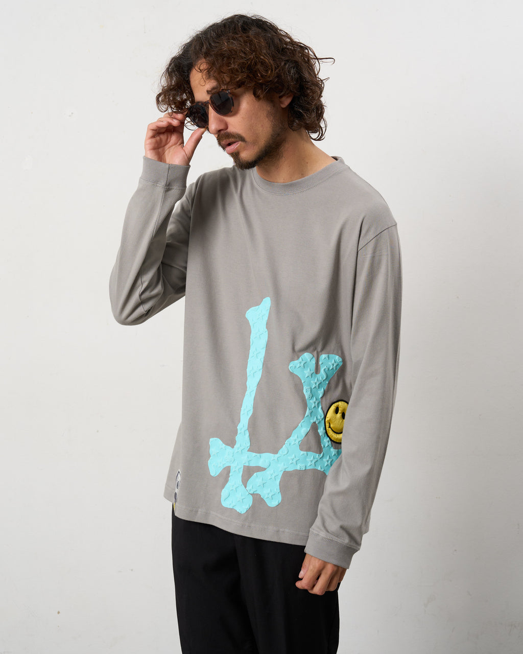 5.6ozコットン天竺 ボーンLAフォームプリント  LS Tシャツ(624-02899)