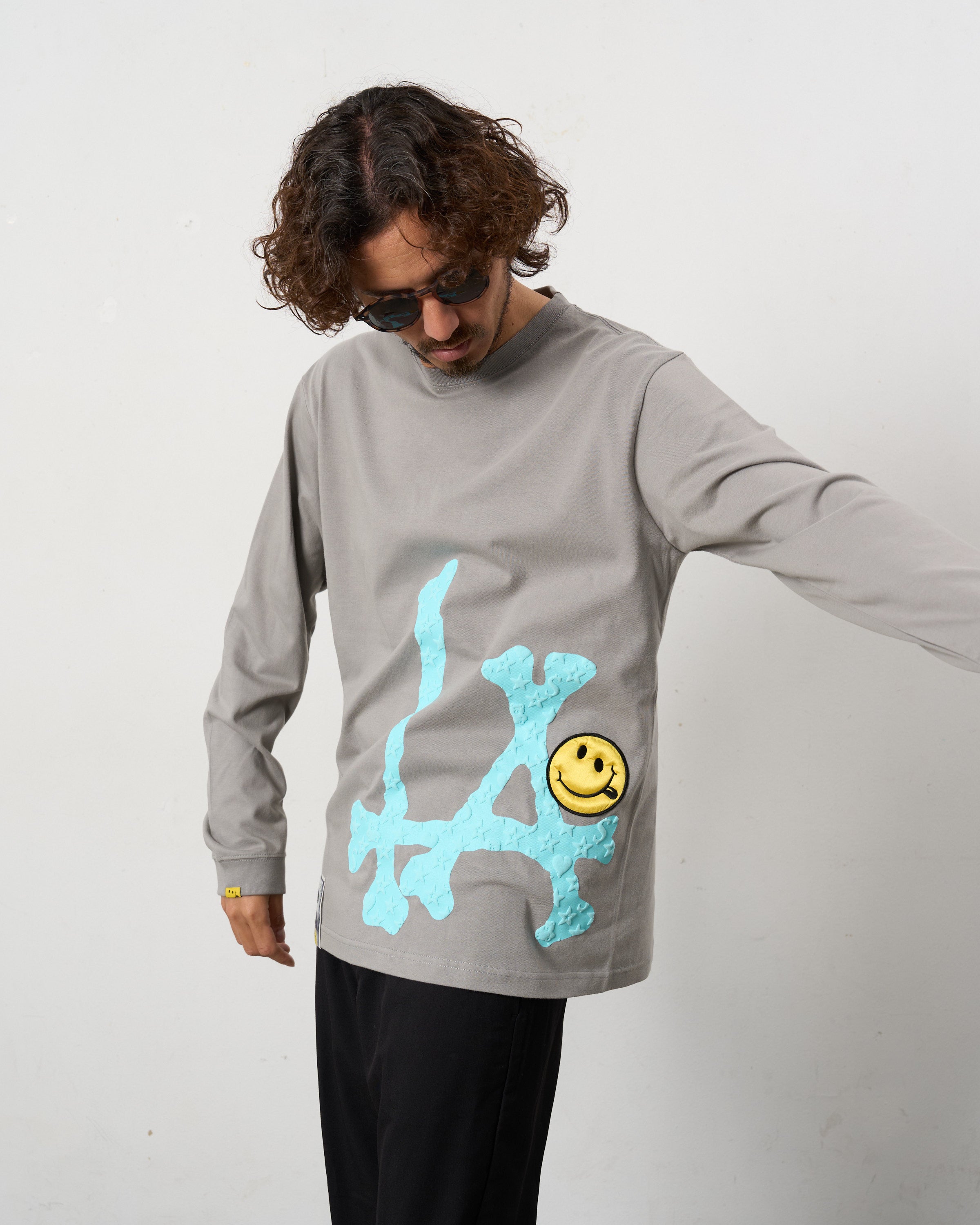 5.6ozコットン天竺 ボーンLAフォームプリント  LS Tシャツ(624-02899)