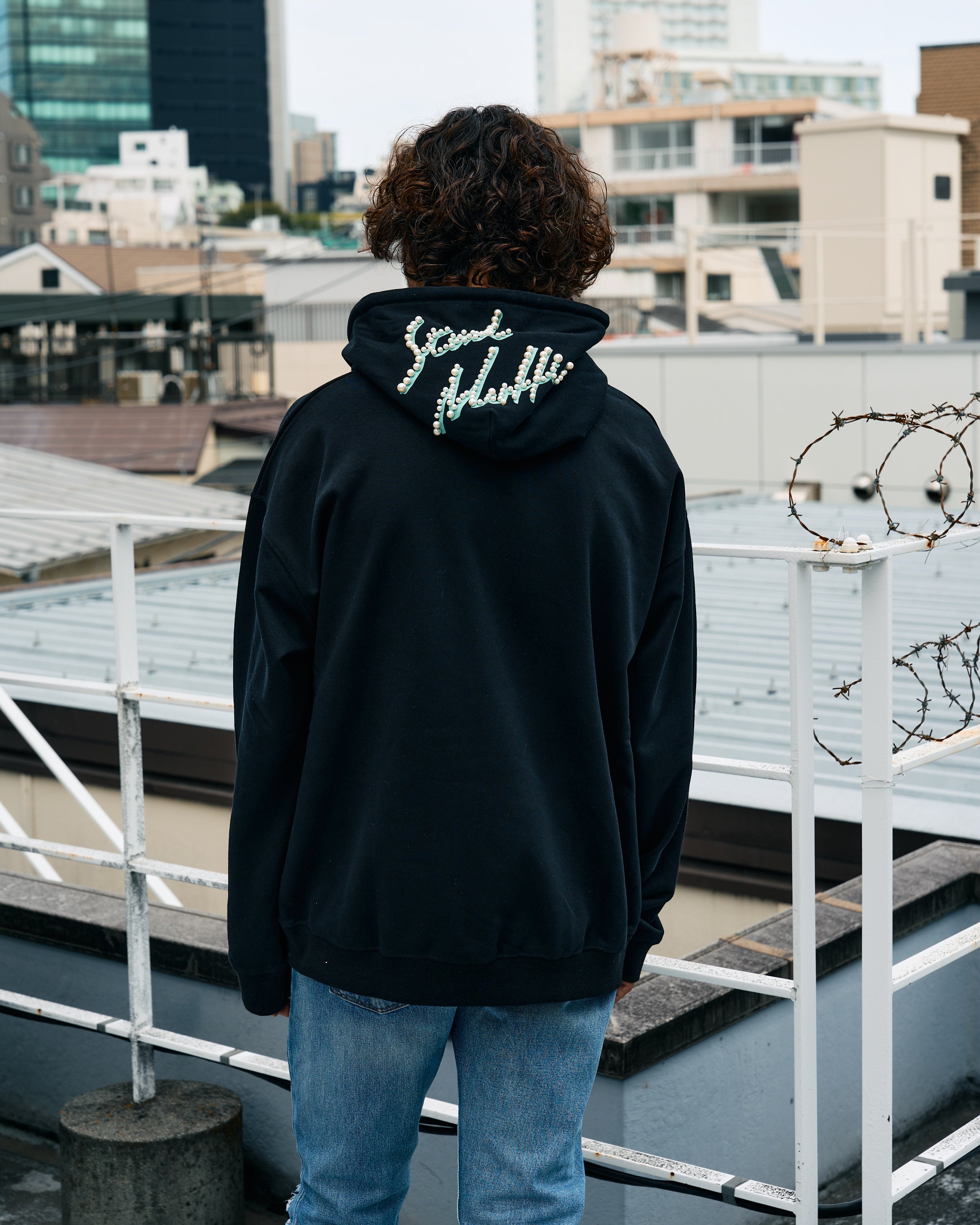 ヘビーウエイト裏毛 パールロゴ プルパーカー