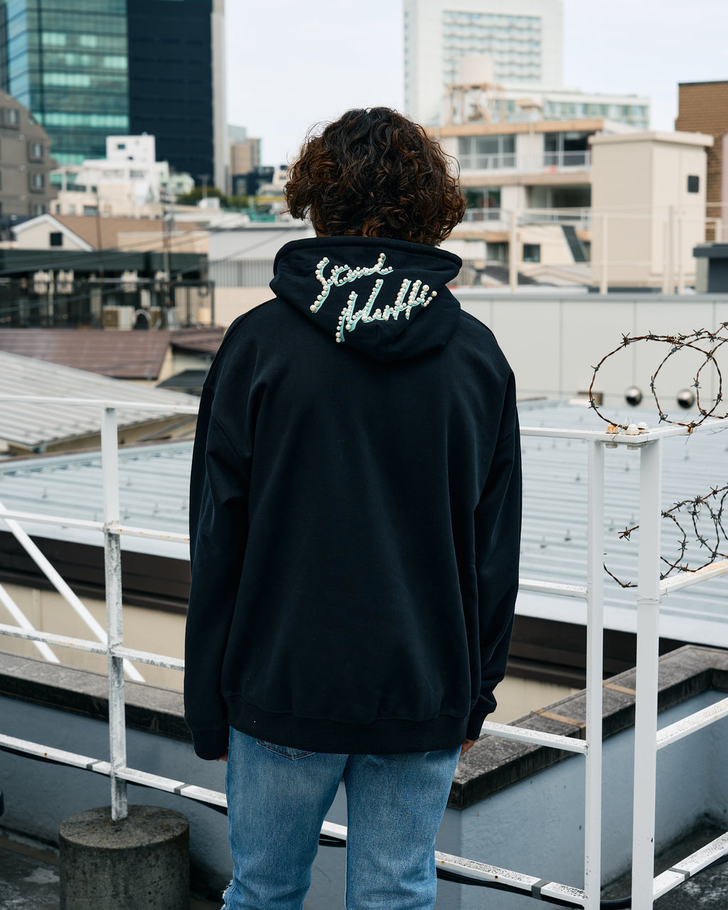 ヘビーウエイト裏毛 パールロゴ プルパーカー