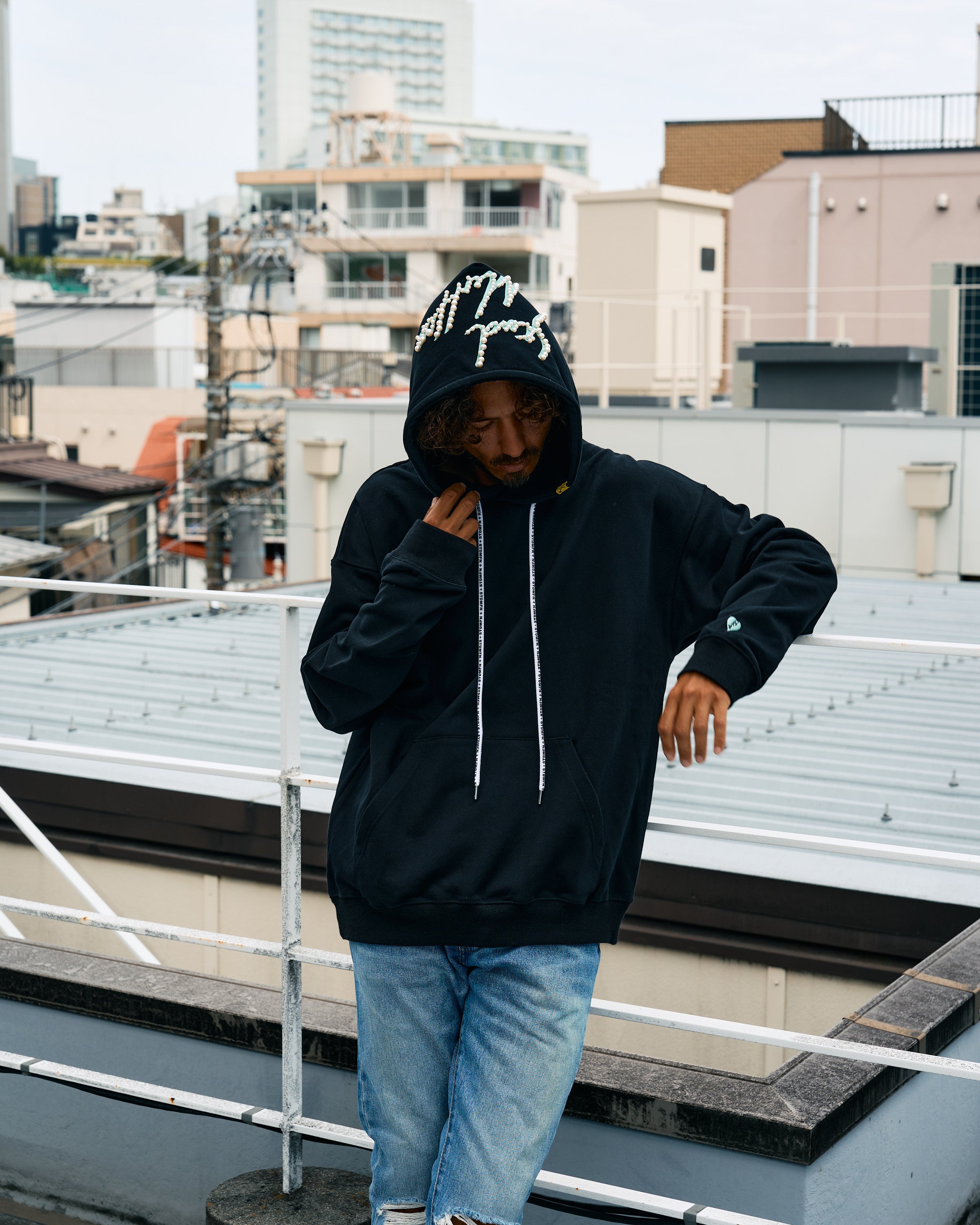 ヘビーウエイト裏毛 パールロゴ プルパーカー