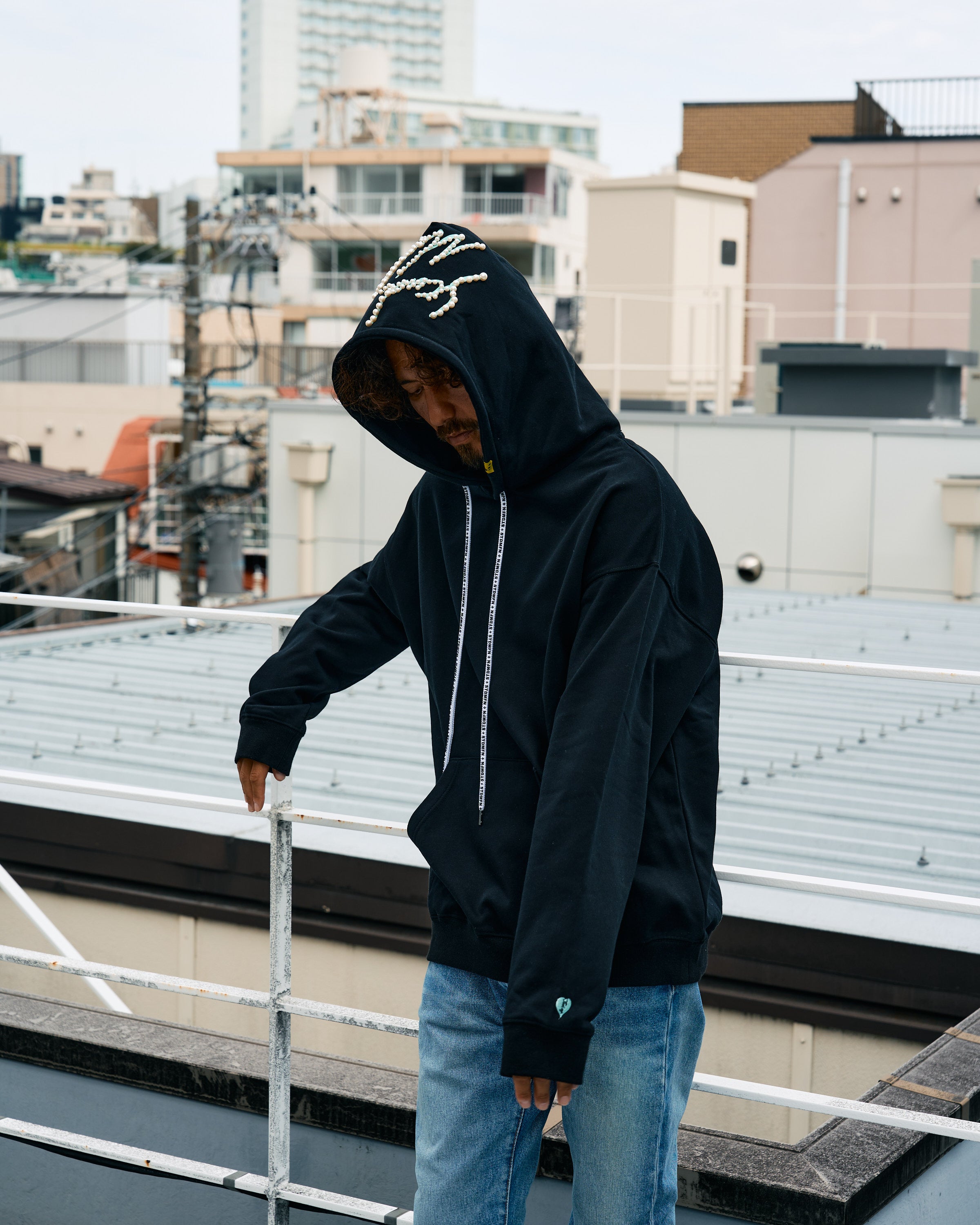 ヘビーウエイト裏毛 パールロゴ プルパーカー