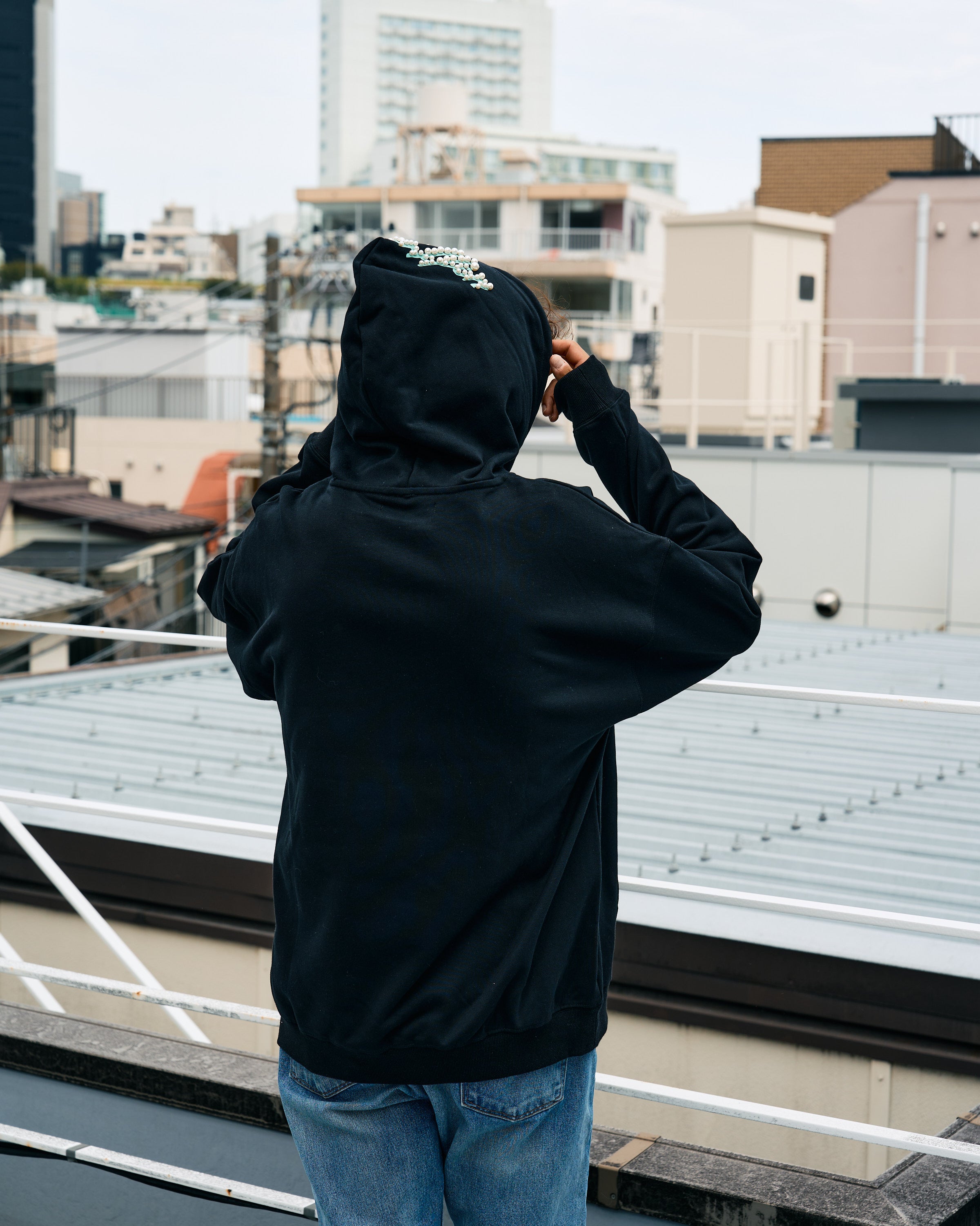 ヘビーウエイト裏毛 パールロゴ プルパーカー