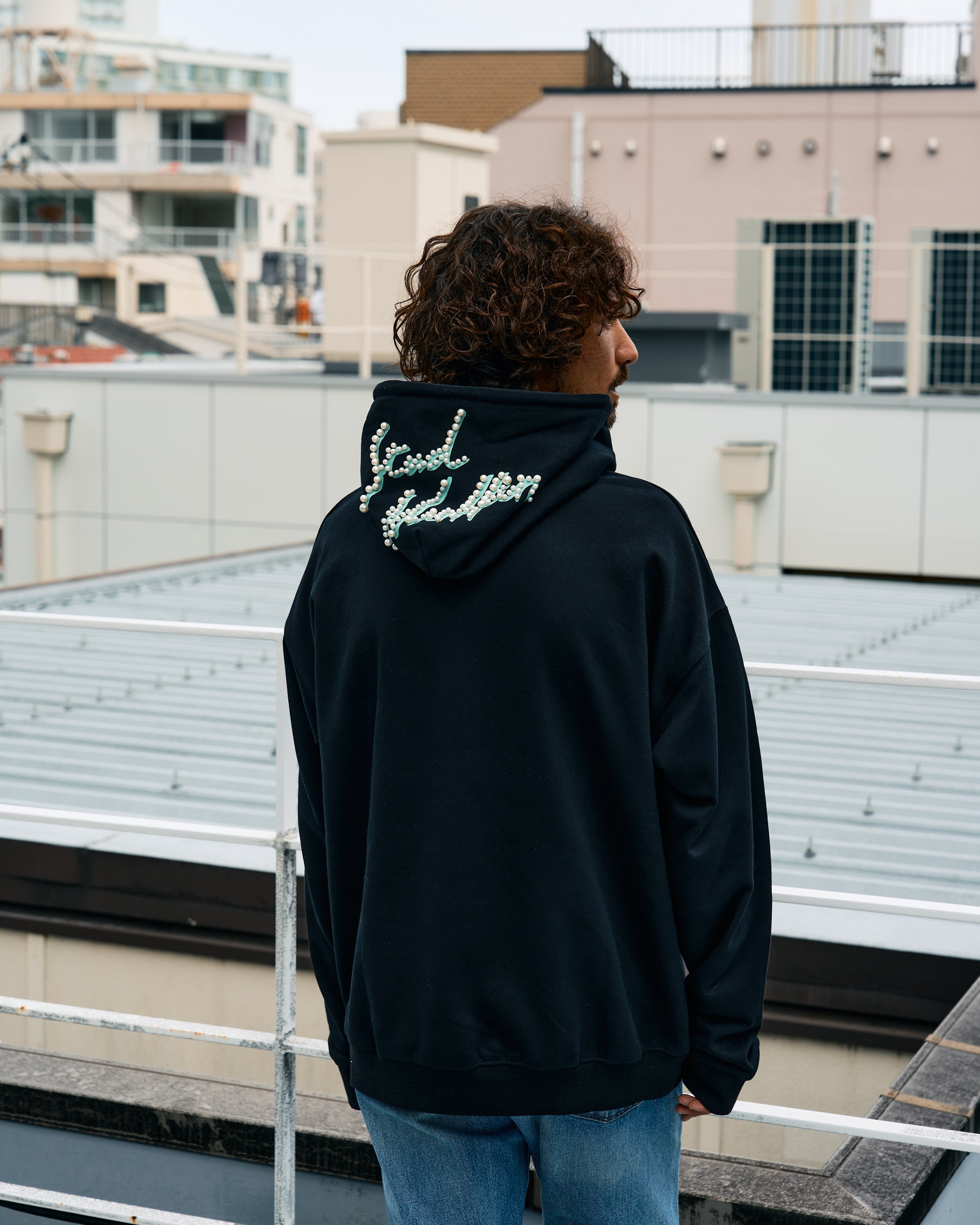 ヘビーウエイト裏毛 パールロゴ プルパーカー