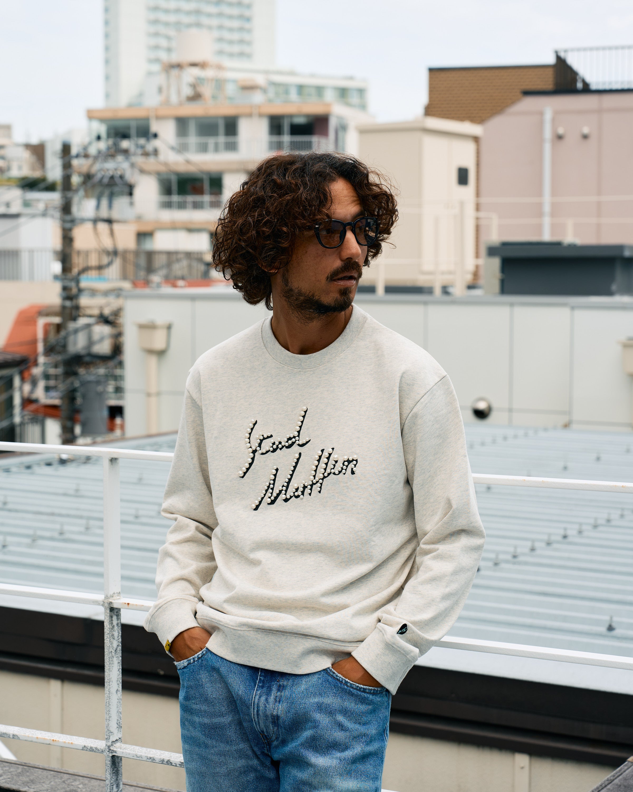 ヘビーウエイト裏毛パイル パールロゴ スエットシャツ