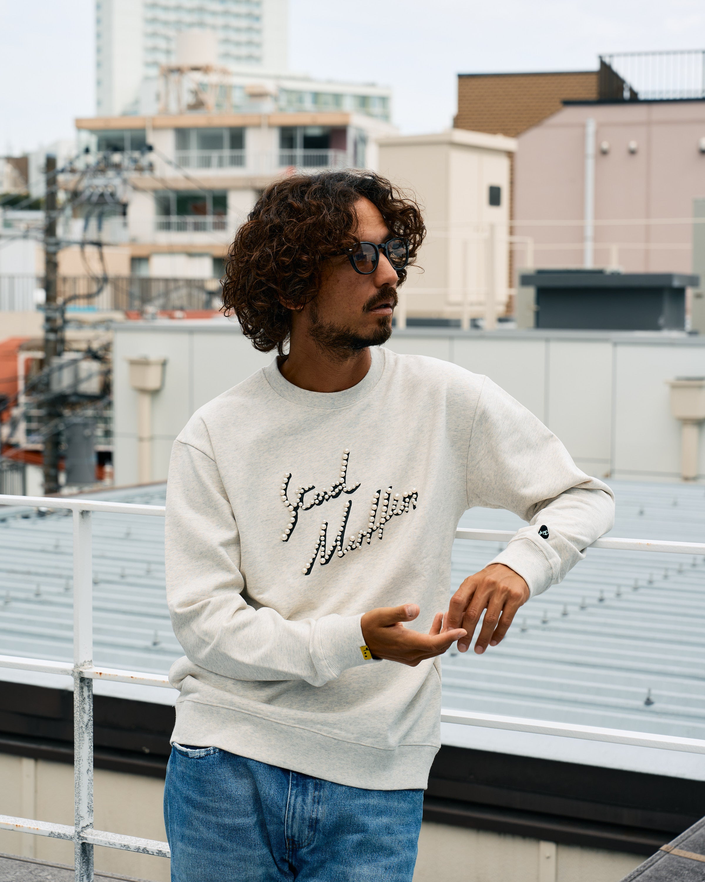 ヘビーウエイト裏毛パイル パールロゴ スエットシャツ