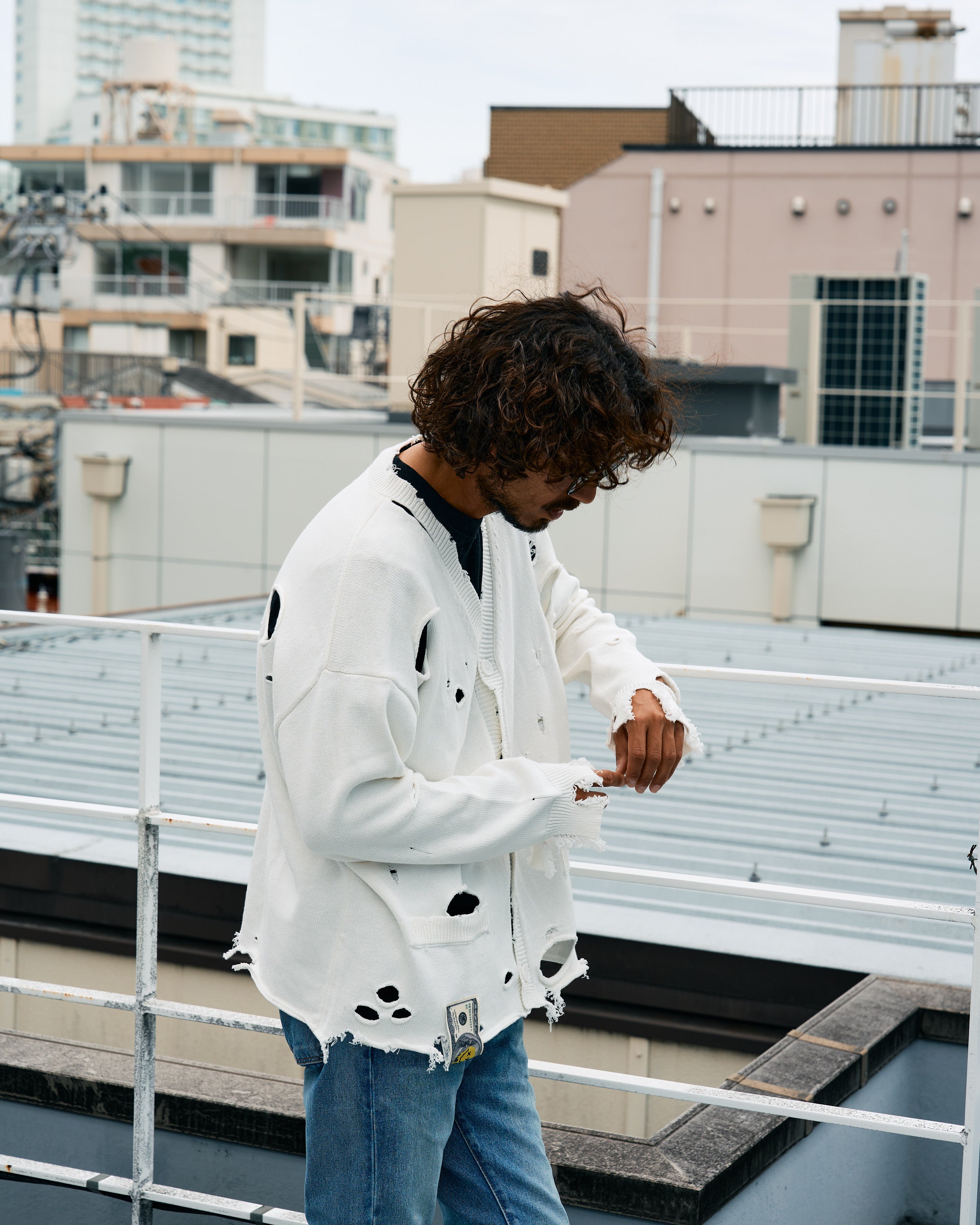 ローゲージコットンヤーン ダメージカーディガン