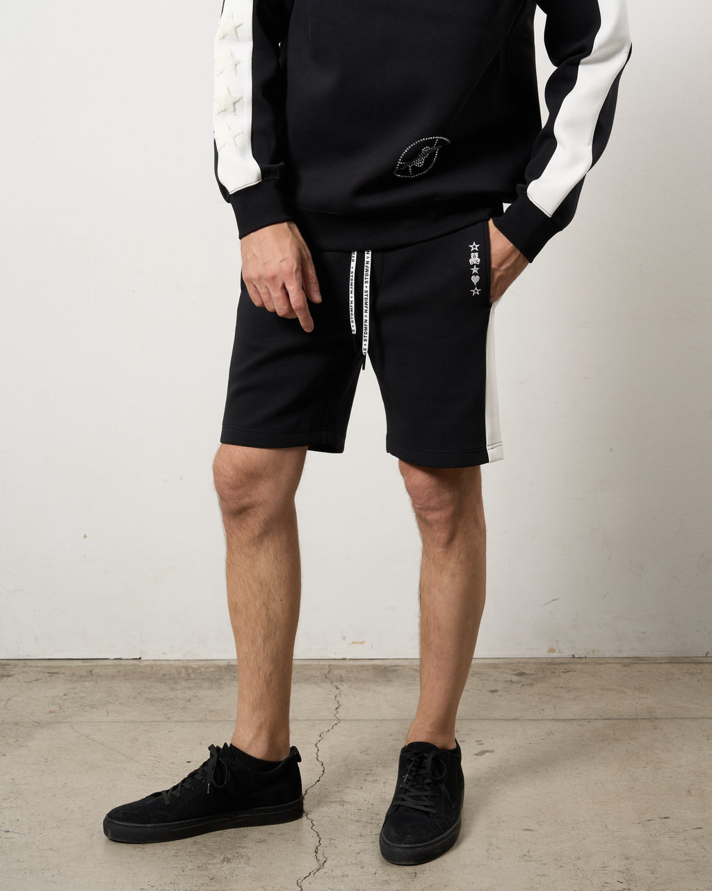 TRストレッチポンチ ラインストーン ターゲットベア ラインショートパンツ