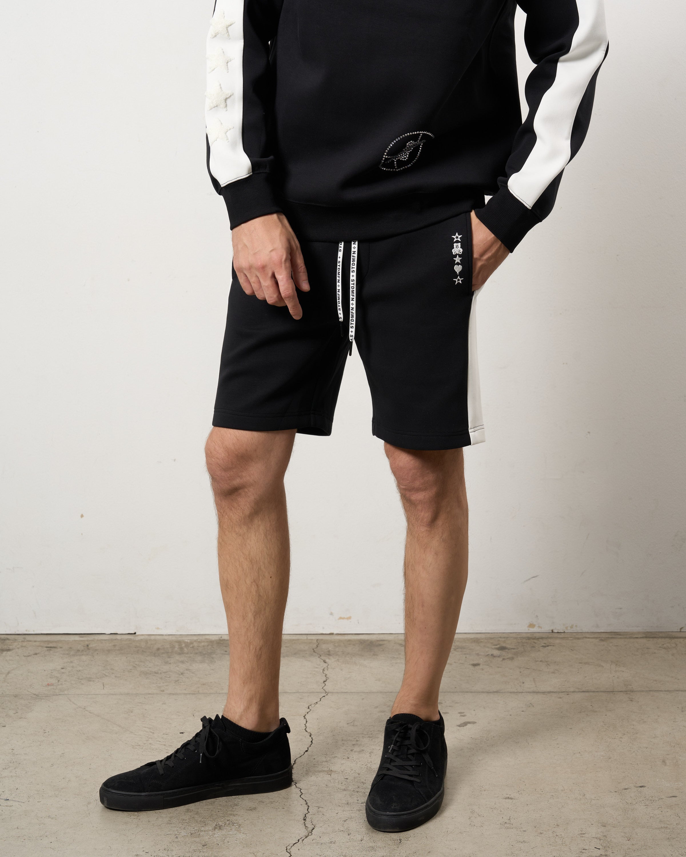 TRストレッチポンチ ラインストーン ターゲットベア ラインショートパンツ