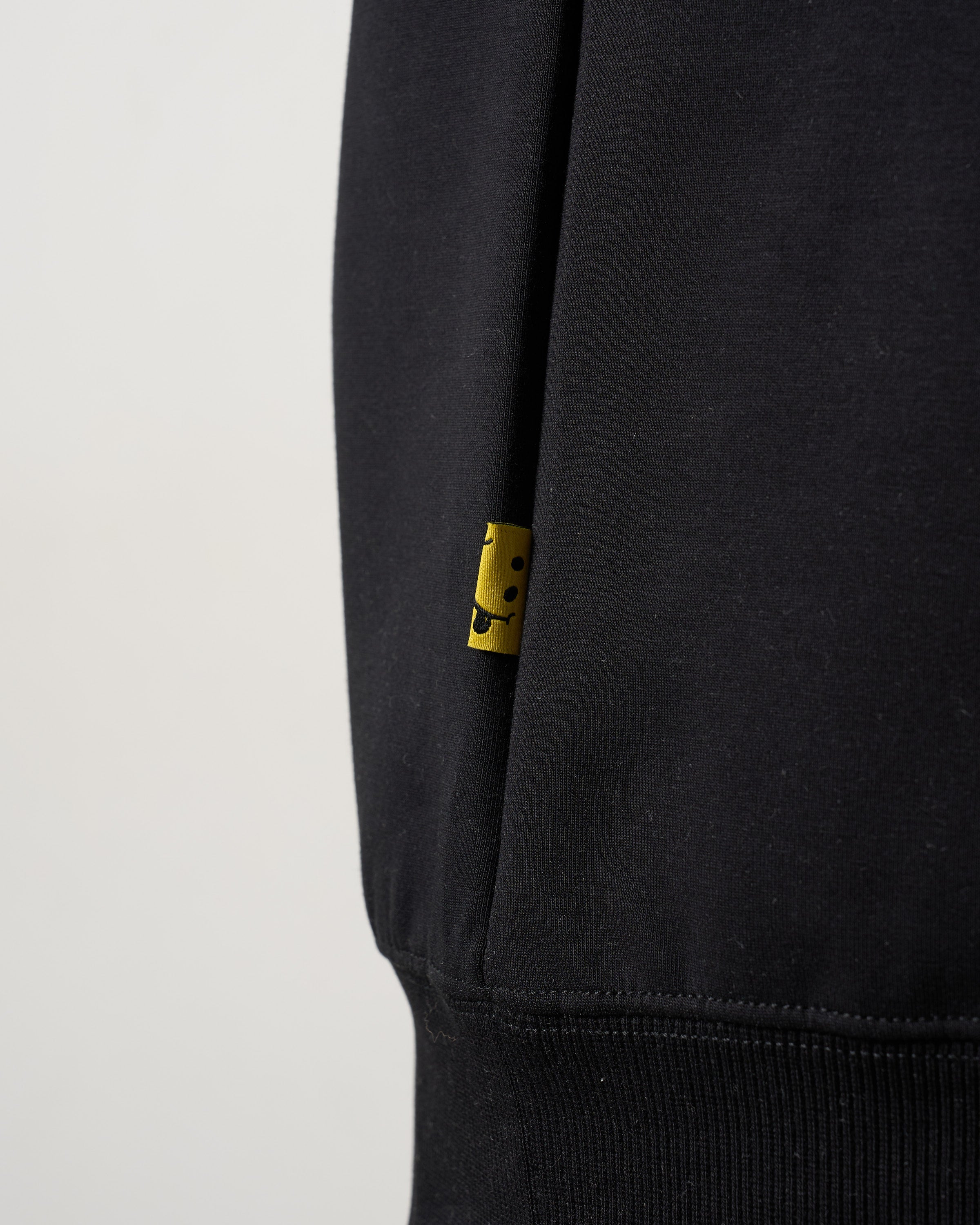 TRストレッチポンチ ラインストーン ターゲットベア ラインスエットシャツ