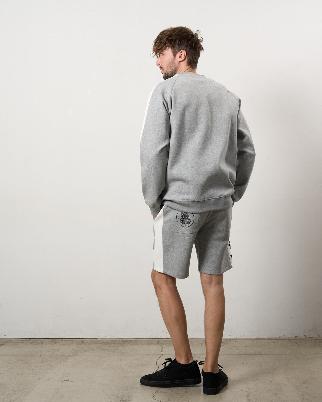 TRストレッチポンチ ラインストーン ターゲットベア ラインショートパンツ