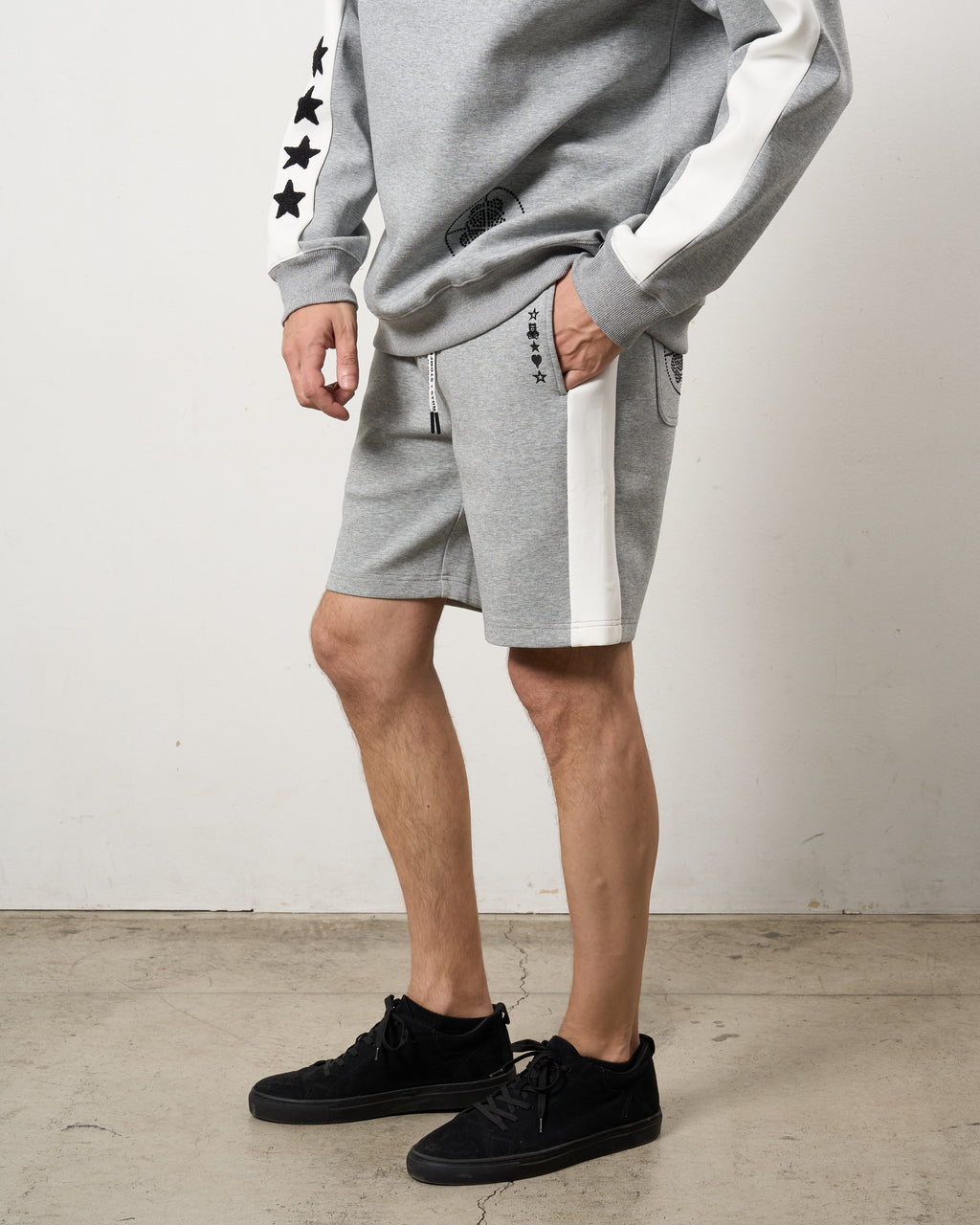 TRストレッチポンチ ラインストーン ターゲットベア ラインショートパンツ