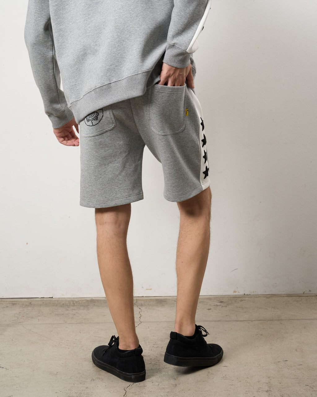 TRストレッチポンチ ラインストーン ターゲットベア ラインショートパンツ