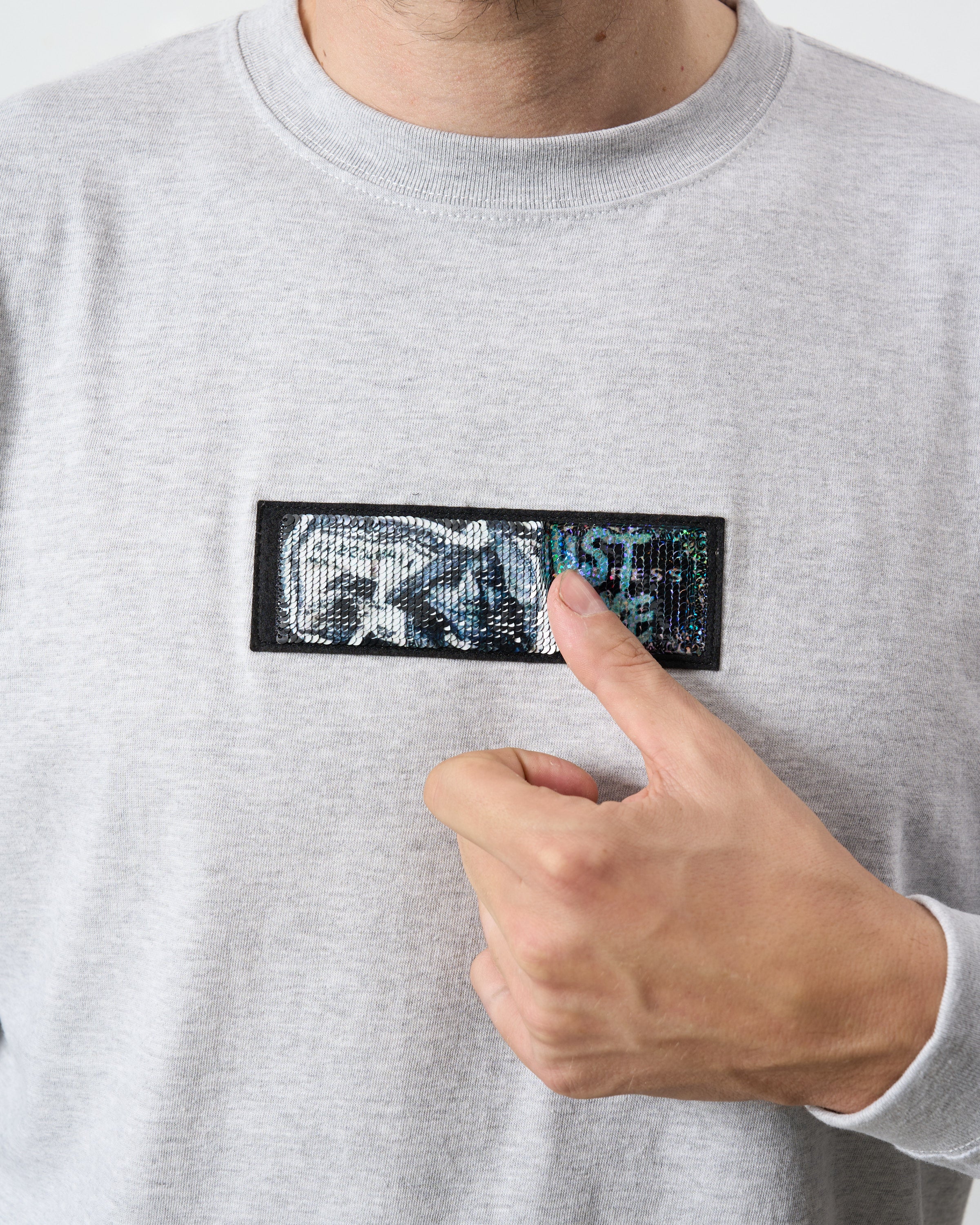 5.6ozコットン天竺 スターグラムハート＆シークイン LS Tシャツ