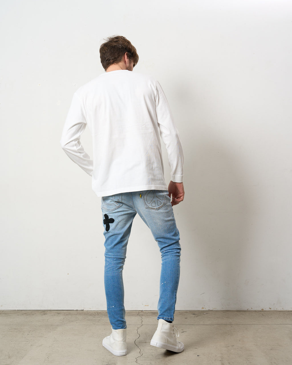 5.6ozコットン天竺 ラベルスマイル発泡プリント LS Tシャツ