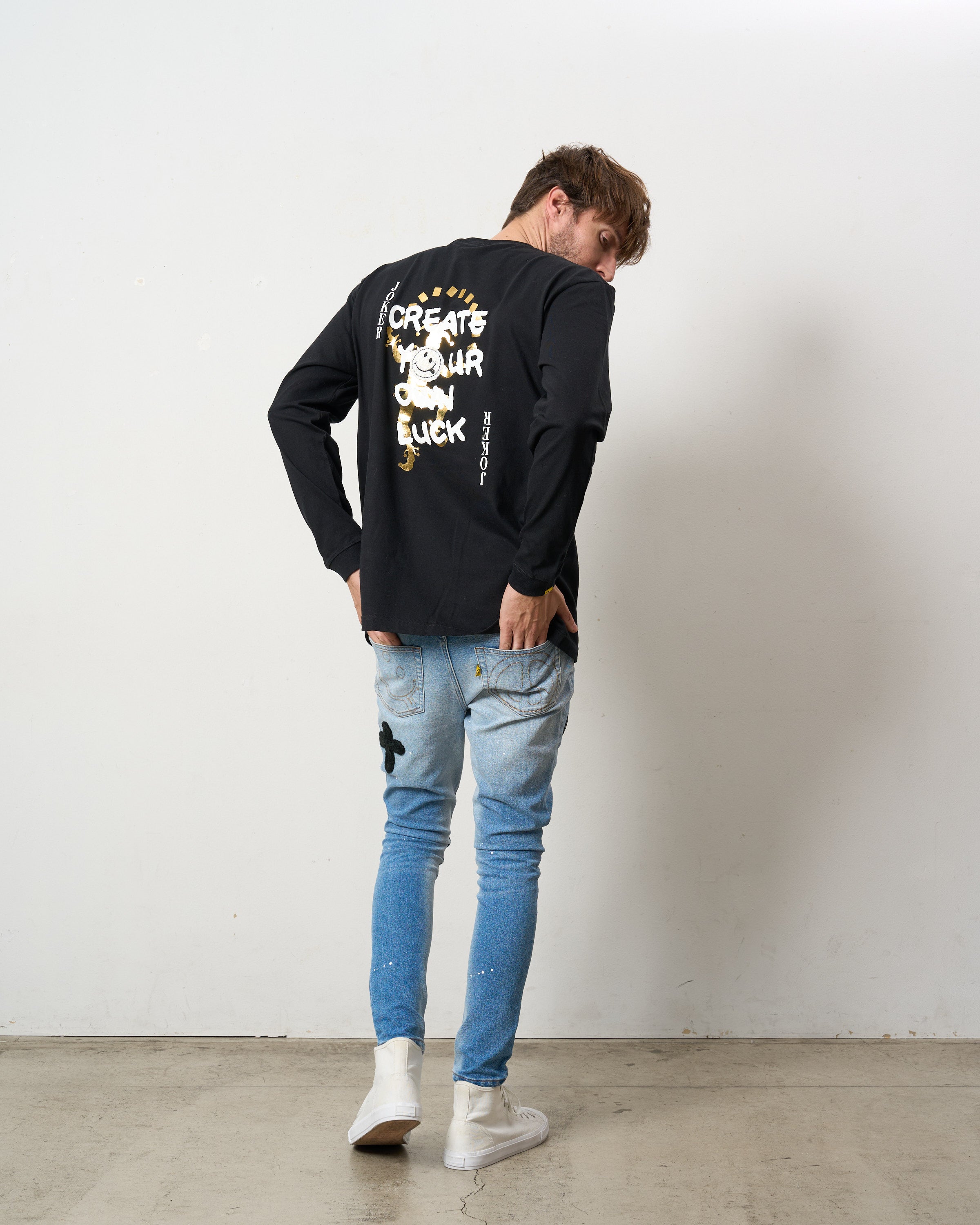 5.6ozコットン天竺 CREATE YOUR OWN LUCK&マルチパッチワーク LS Tシャツ