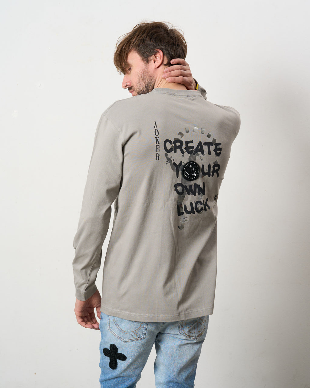 5.6ozコットン天竺 CREATE YOUR OWN LUCK&マルチパッチワーク LS Tシャツ